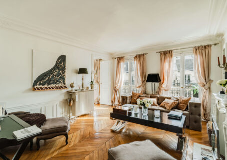 RUE DE BERNE 75008